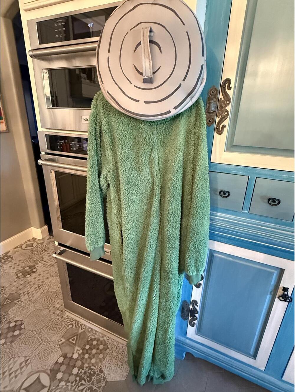 Oscar the Grouch One-Piece Costume with Hood and Spiral Shell